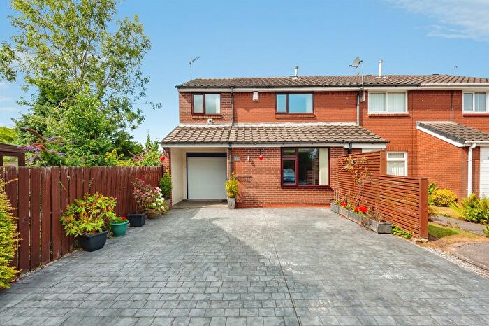 3 Bedroom End Of Terrace House For Sale In Aster Crescent, Beechwood, Runcorn, WA7