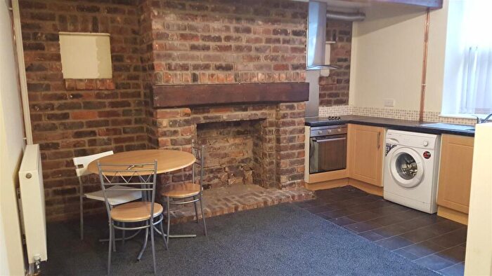 2 Bedroom Apartment To Rent In Stanley Terrace, Preston, PR1