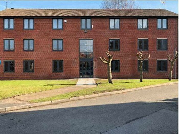 2 Bedroom Flat To Rent In Memorial Avenue, Worksop, S80