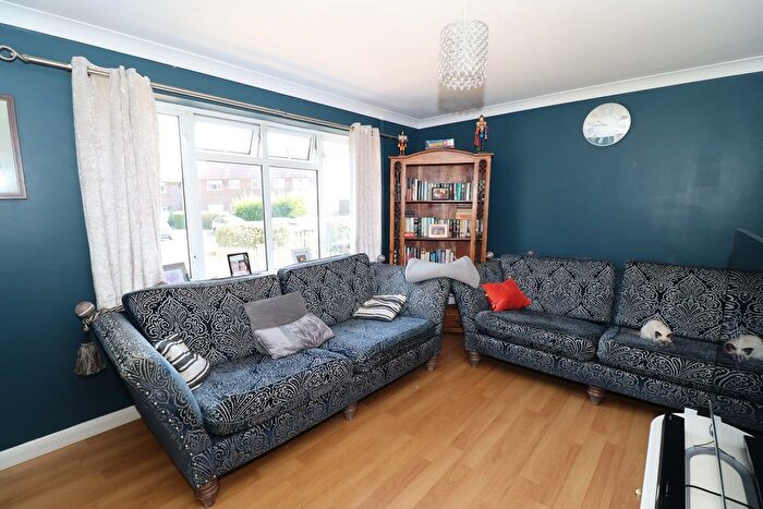 2 Bedroom End Of Terrace House For Sale In Millfield, Ninfield, Battle, TN33