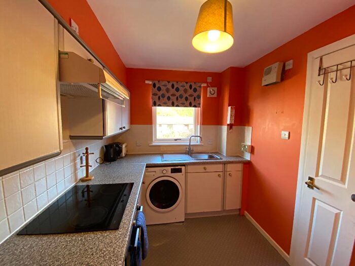1 Bedroom Flat To Rent In Parkside Terrace, Newington, Edinburgh, EH16