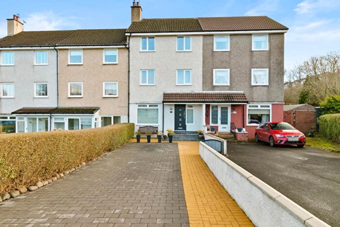 4 Bedroom Town House For Sale In Castlemilk Drive, Castlemilk, G45
