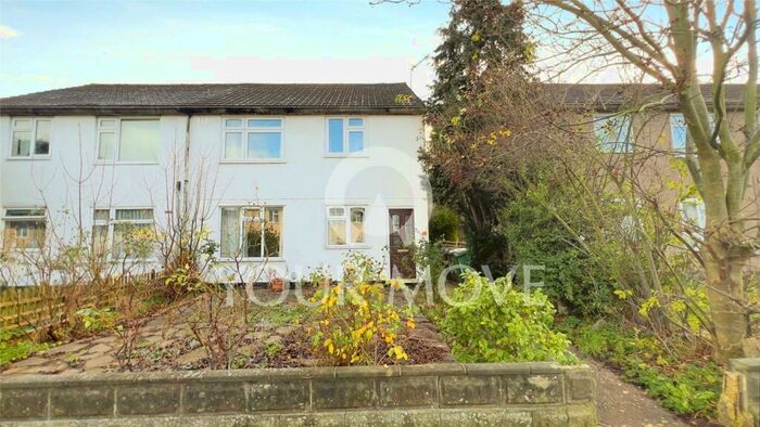 2 Bedroom Maisonette To Rent In Burr Close, Bexleyheath, Kent, DA7
