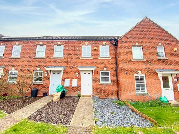 2 Bedroom Terraced House To Rent In Victoria Gardens, Wokingham, Berkshire, RG40