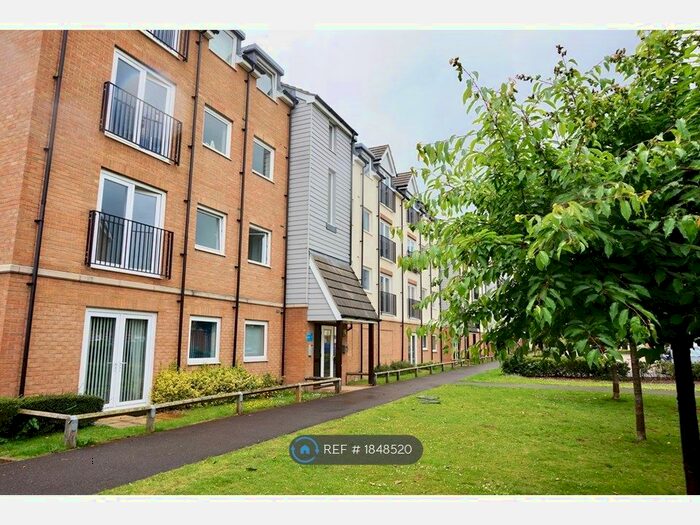 2 Bedroom Flat To Rent In Graduate Court, Cosham, PO6