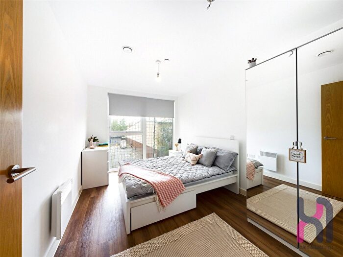 1 Bedroom Flat To Rent In The Gateway, Trafford Road, Salford, M5