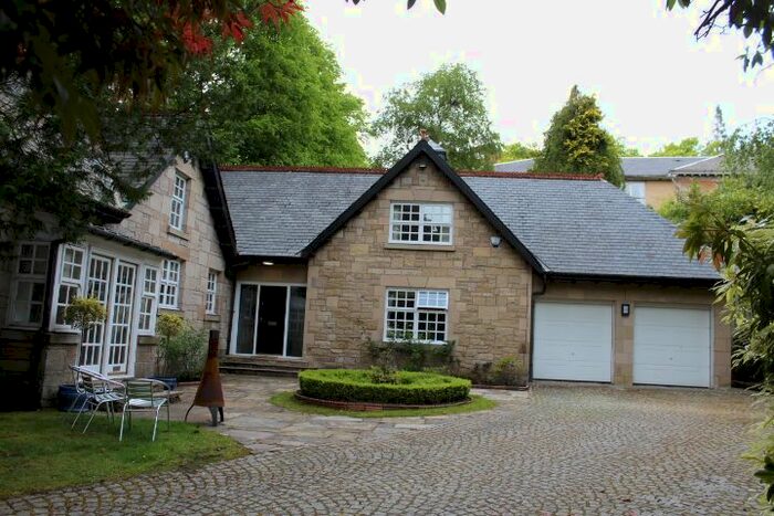 3 Bedroom Villa To Rent In Canniesburn Road, Bearsden, Glasgow, G61