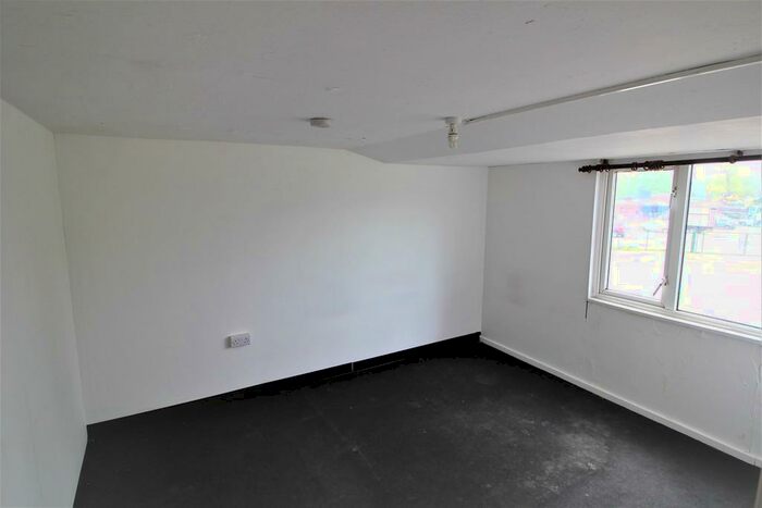 1 Bedroom Apartment To Rent In Botley Road, Shedfield, SO32