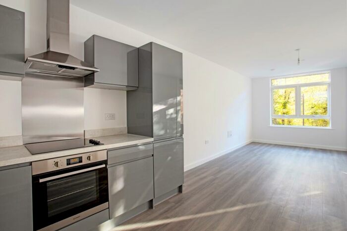 1 Bedroom Apartment To Rent In Grosvenor Road St Albans, AL1