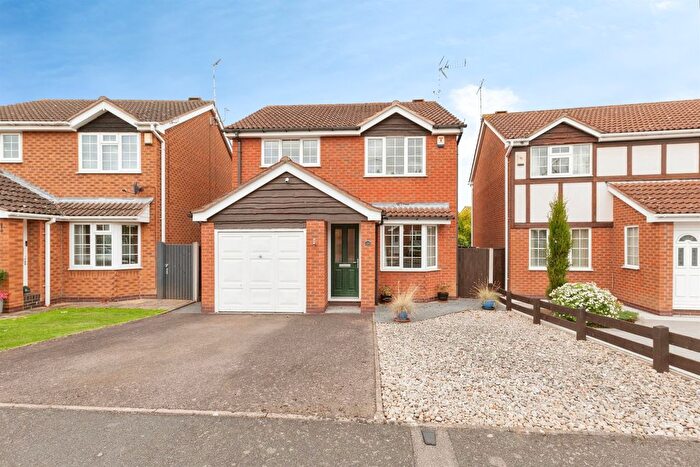 3 Bedroom Detached House For Sale In Sanderson Close, Whetstone, Leicester, LE8