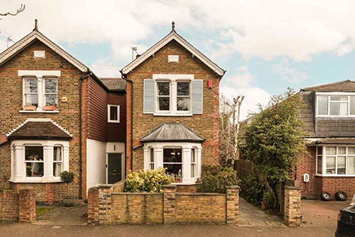 3 Bedroom Detached House For Sale In Tudor Road, Hampton, TW12