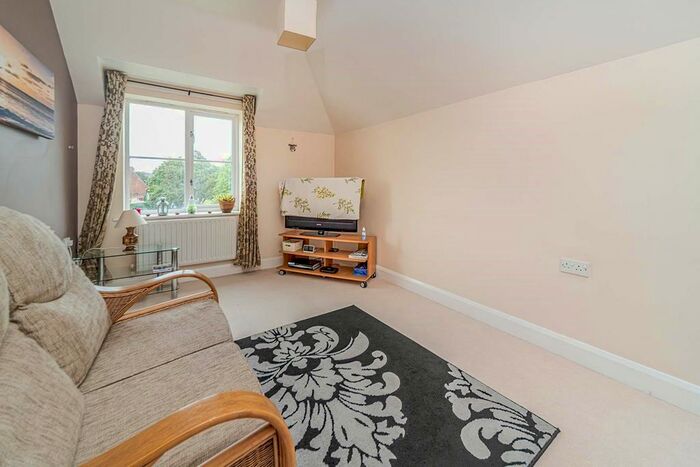 1 Bedroom Flat To Rent In Ludwick Way, Welwyn Garden City AL7