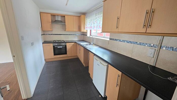 3 Bedroom Terraced House To Rent In Clipston Walk, Peterborough, PE3