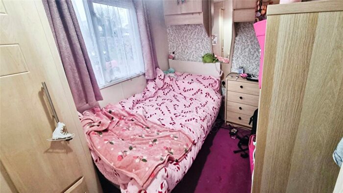 3 Bedroom Detached House For Sale In Chichester Road, Bognor Regis, West Sussex, PO21