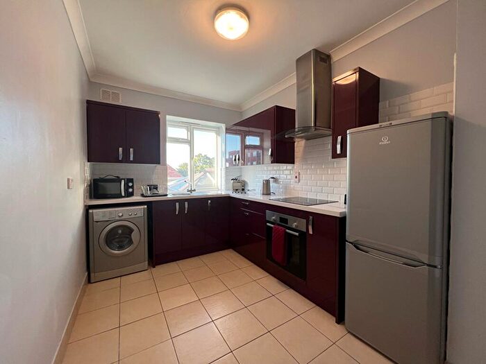 1 Bedroom Flat To Rent In Lynchford Road, Farnborough, GU14