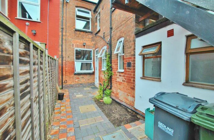 2 Bedroom Apartment To Rent In Moor Street, Netherfield, Nottingham, Nottinghamshire, NG4