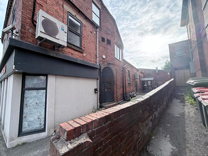 2 Bedroom Flat To Rent In Mansfield Road, Eastwood, Nottingham, NG16