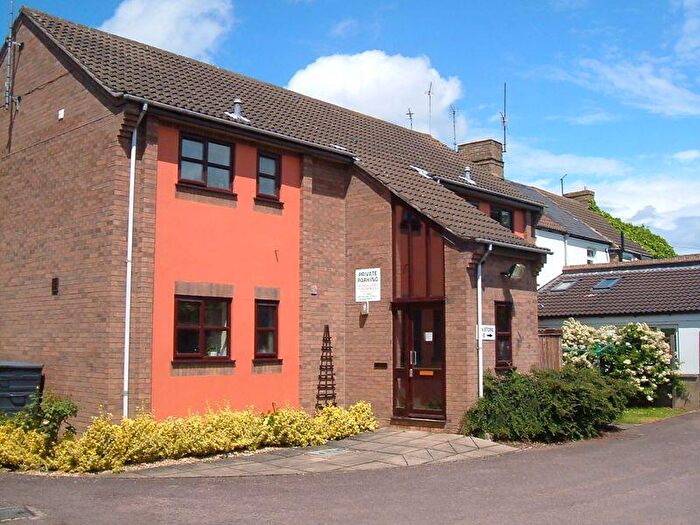 1 Bedroom Apartment To Rent In Brookland Terrace, Huntingdon, PE29
