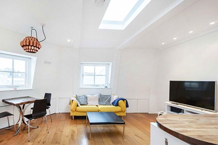2 Bedroom Flat To Rent In Perrers Road, Hammersmith, W6