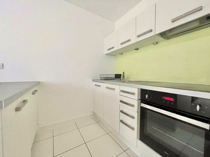 1 Bedroom Flat To Rent In Deals Gateway, SE8