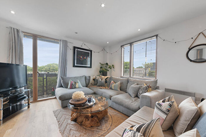 2 Bedroom Flat For Sale In Island House Three Mill Lane, Bow, E3