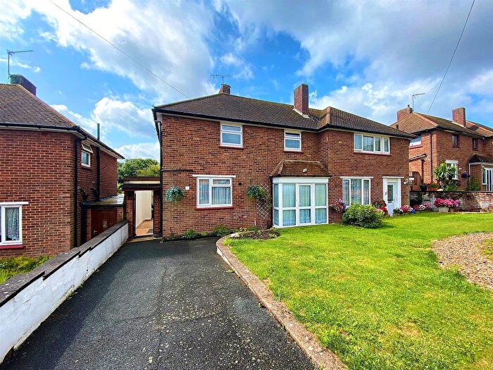 3 Bedroom Semi-Detached House To Rent In Oakdene Road, Orpington, BR5