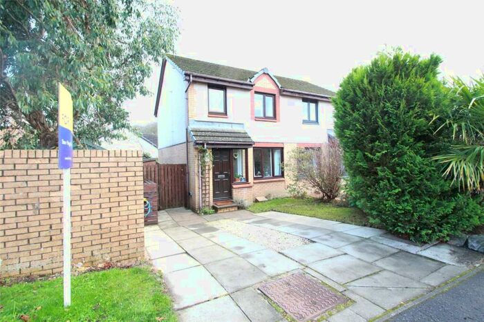 3 Bedroom Semi-Detached House For Sale In Meadowbank Road, Kirknewton, West Lothian, EH27