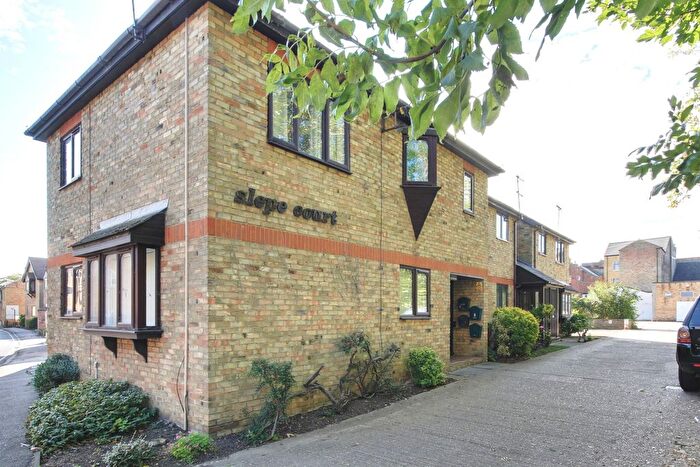 1 Bedroom Flat To Rent In Slepe Court East Street, St. Ives, Cambridgeshire, PE27