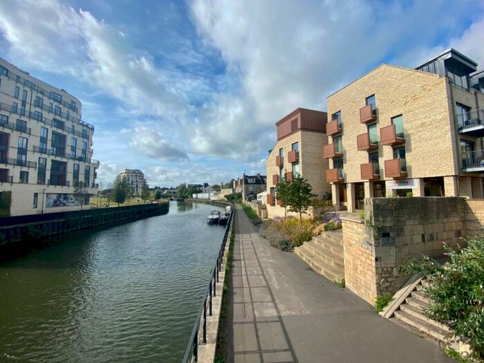 2 Bedroom Apartment To Rent In Riverview Court, BA1