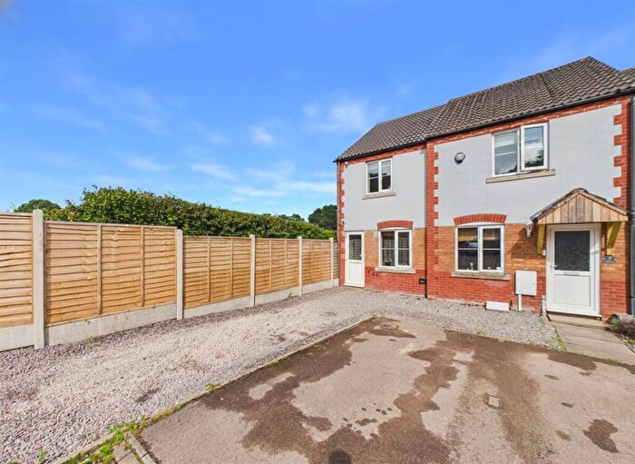 4 Bedroom Semi Detached House For Sale In Chestnut Close, Mile End, Coleford, GL16