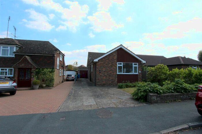 2 Bedroom Property To Rent In Ashtead Drive, Bapchild, Sittingbourne, ME9