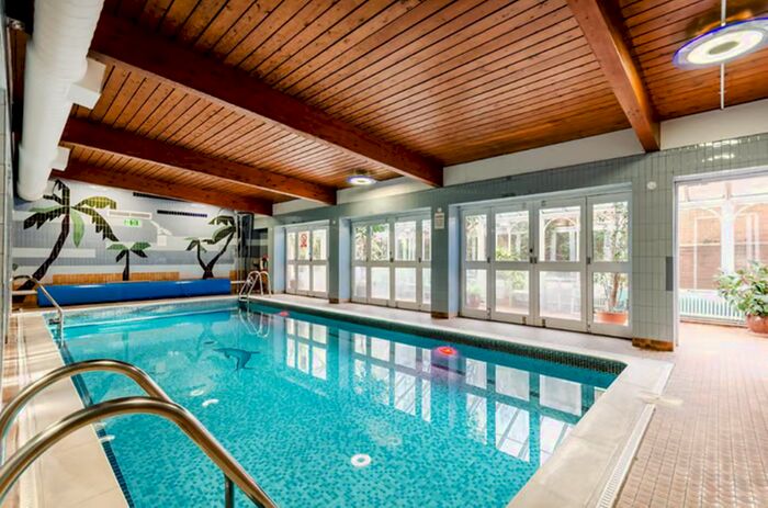 1 Bedroom Flat To Rent In Bramlands Close, London, SW11