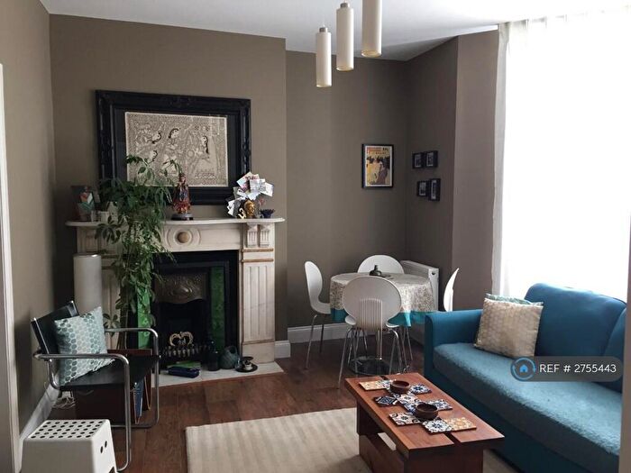 1 Bedroom Flat To Rent In Musgrove Road, London, SE14