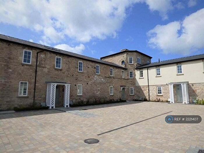 2 Bedroom Flat To Rent In Ffordd Brenig, St. Asaph, LL17