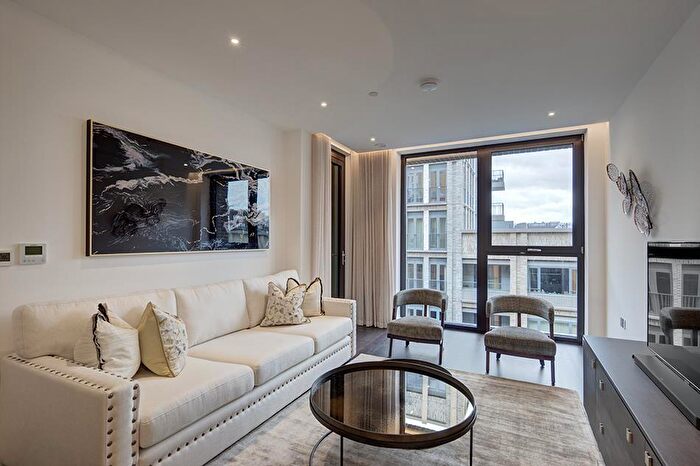 2 Bedroom Flat To Rent In The Residence, Charles Clowes Walk, Nine Elms, London, SW11