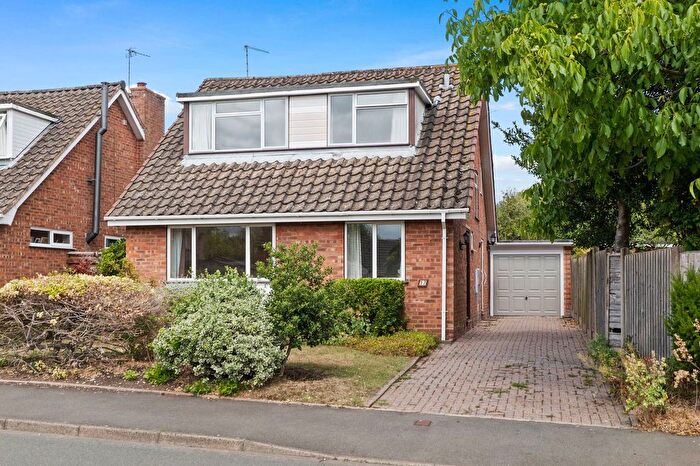 3 Bedroom Bungalow For Sale In Froxmere Road, Crowle, Worcestershire., WR7