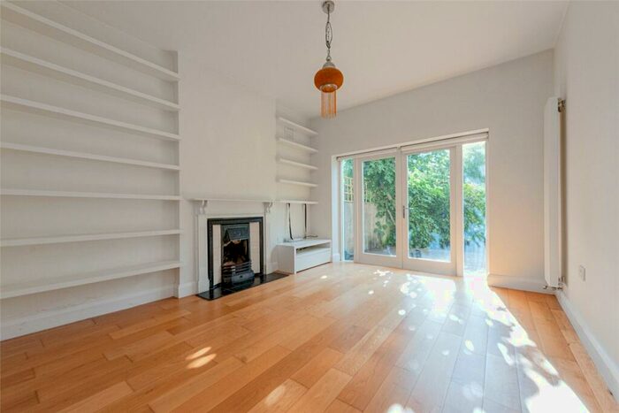 2 Bedroom End Of Terrace House To Rent In Chevening Road, London, NW6