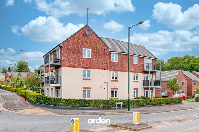 2 Bedroom Flat For Sale In Groveley Lane, Stirling House, B31