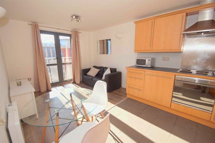 1 Bedroom Flat To Rent In Velocity East, City Walk, Leeds, LS11