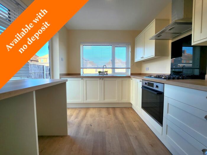 2 Bedroom Bungalow To Rent In Dunkeld Road, Gosport, PO12