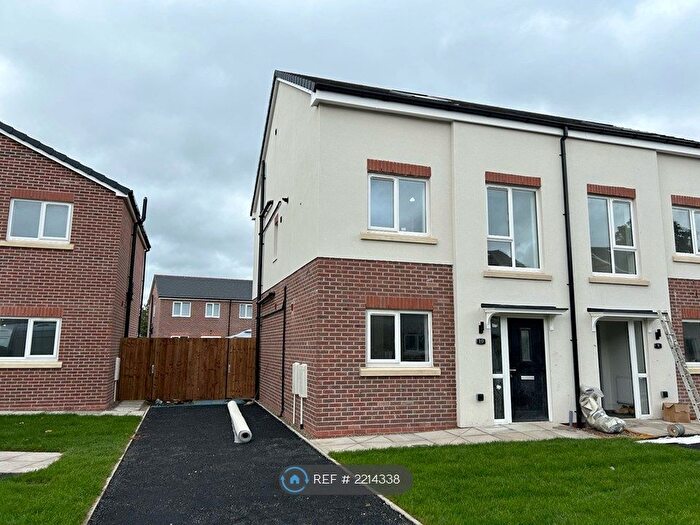 5 Bedroom Semi-Detached House To Rent In Fireside Grove, St Helens, WA9