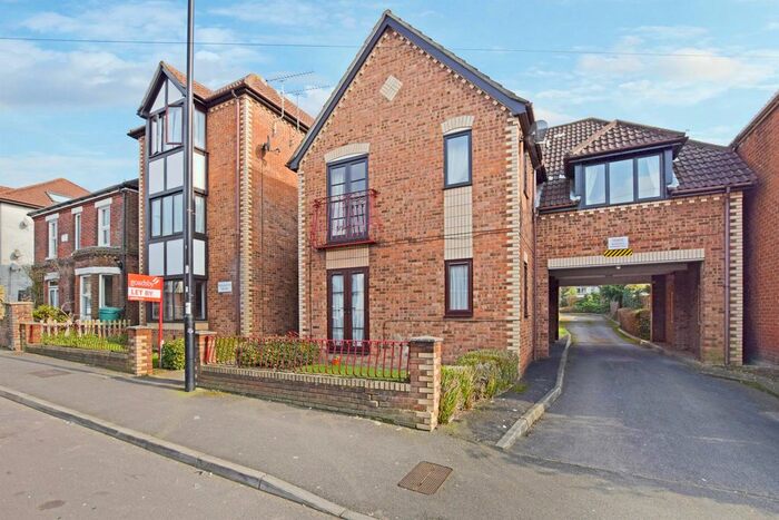 1 Bedroom Studio To Rent In Broughton House 28-30 Bullar Road, Southampton, Hampshire SO18