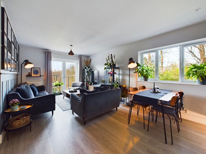 2 Bedroom Flat For Sale In Franklands Village, Haywards Heath, RH16