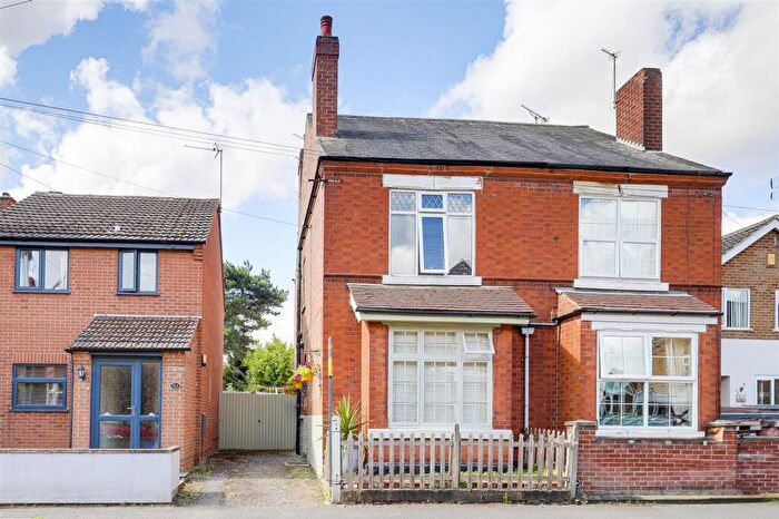 3 Bedroom Semi-Detached House For Sale In Charnwood Avenue, Long Eaton, NG10