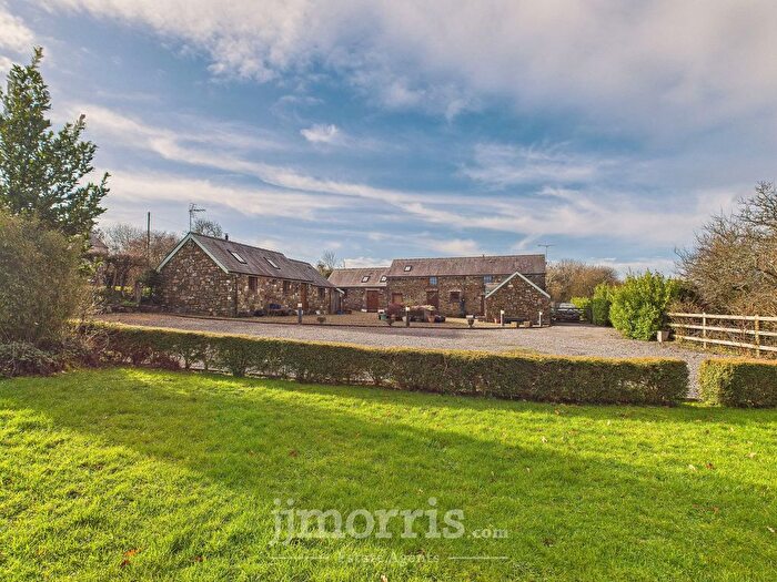 6 Bedroom Cottage For Sale In Kilgetty, Pembrokeshire, SA68