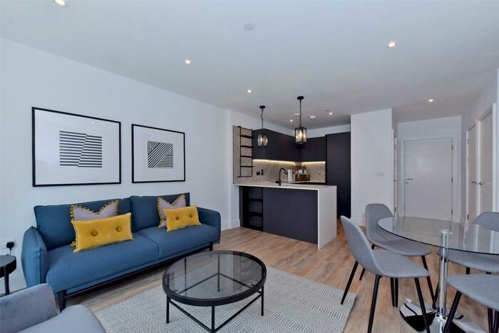 2 Bedroom Apartment To Rent In Darjeeling House, Memorial Avenue, Slough, SL1