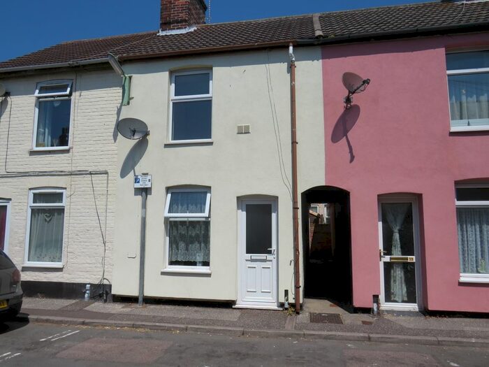 2 Bedroom Terraced House To Rent In Alma Road, Lowestoft, NR32