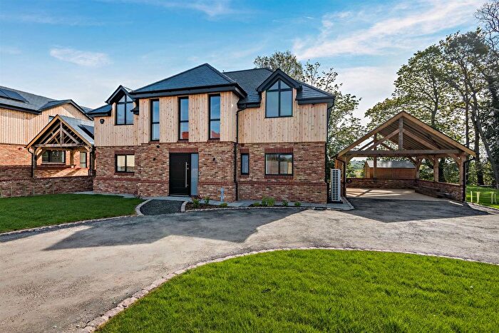 4 Bedroom Detached House For Sale In Firs Lane, Hollingbourne, Maidstone, ME17