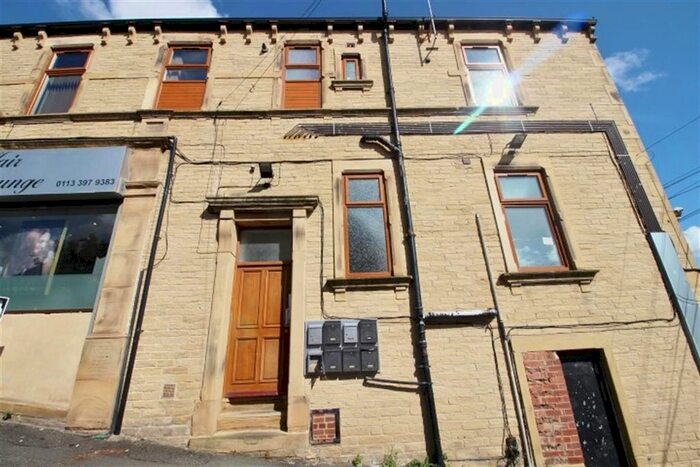 1 Bedroom Flat To Rent In Lower Wortley Road, Leeds, LS12