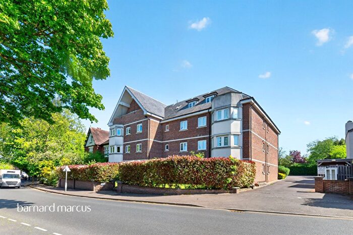 2 Bedroom Flat For Sale In Langley Park Road, Sutton, SM2
